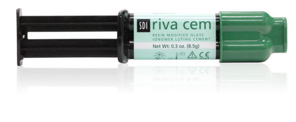 Riva_Cem_Syringe